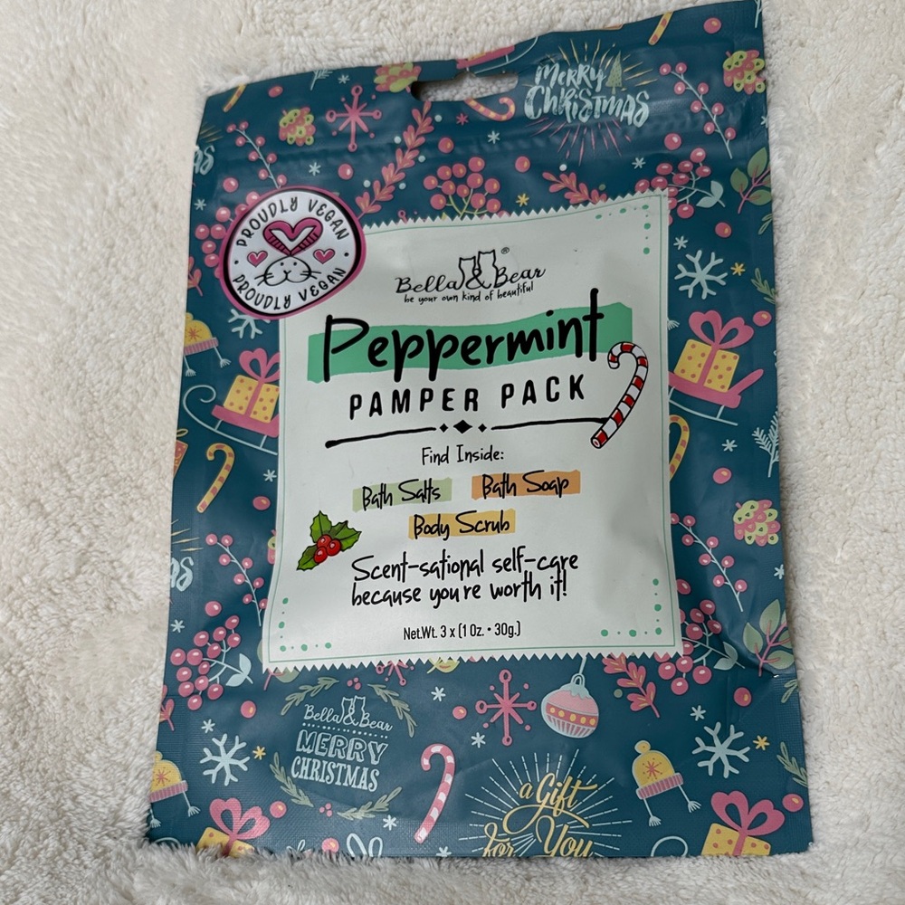 Peppermint Pamper Pack Bath Salts, Bath Soaps, Body Scrub Set NWT
